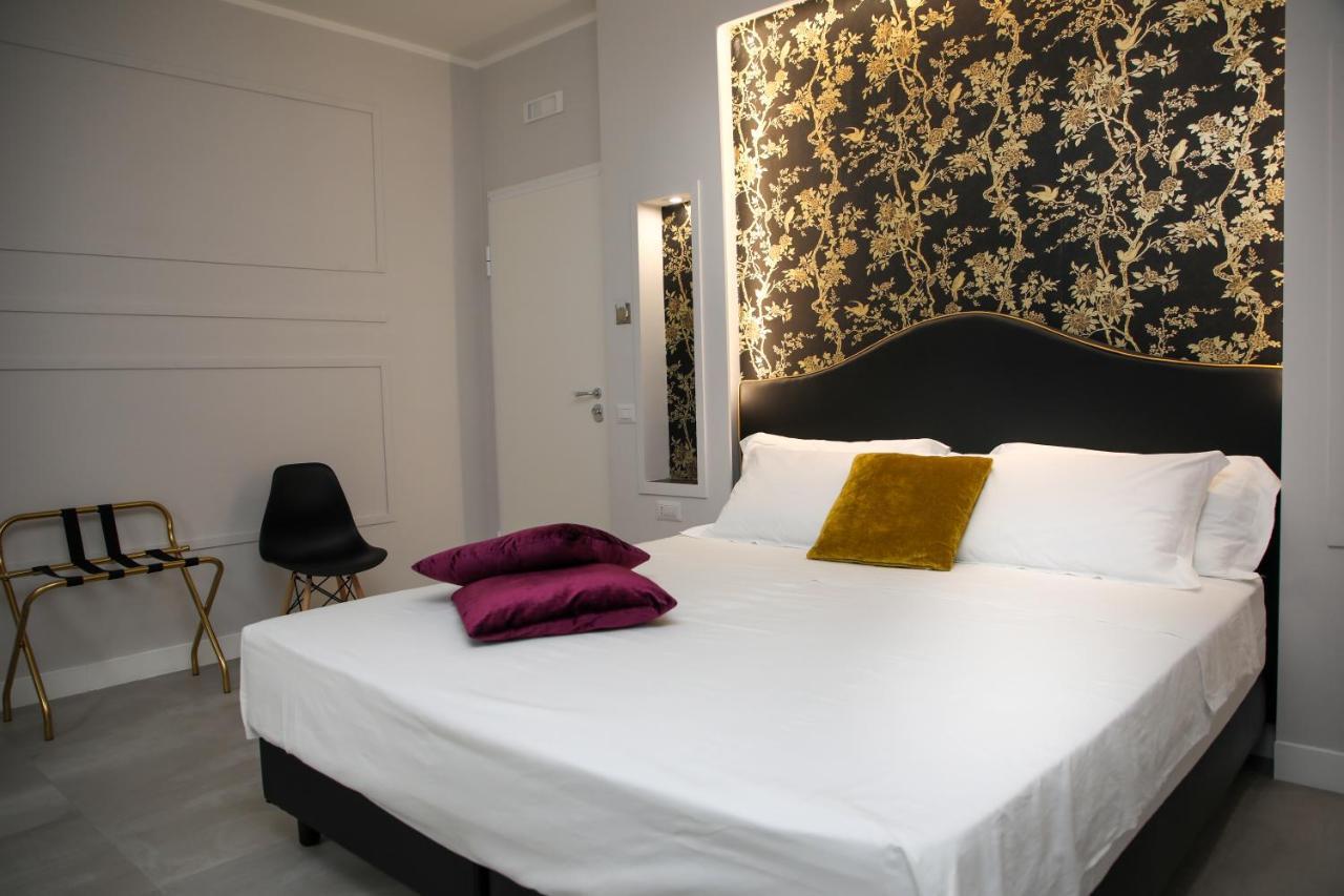 Principessa Isabella Luxury Rooms Салерно Экстерьер фото